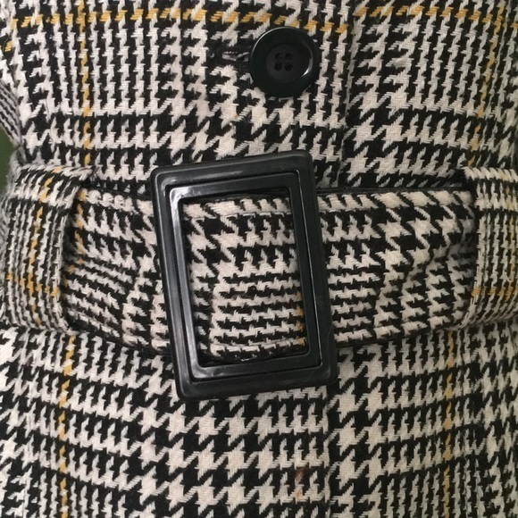 AGB belted houndstooth pea coat with yellow accent - Picture 3 of 12
